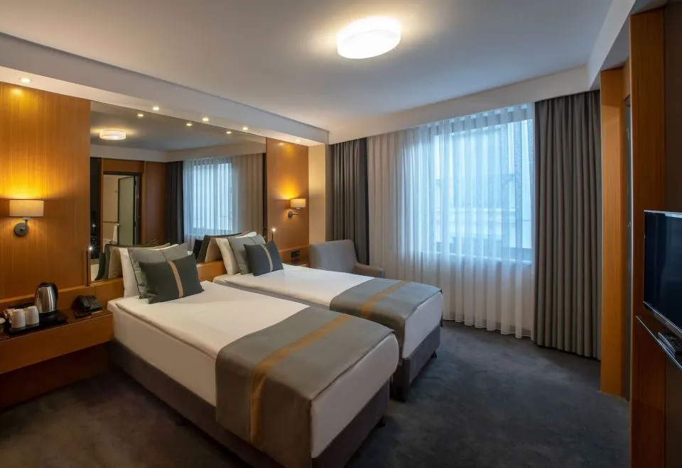 Tan Hotel - Special Category