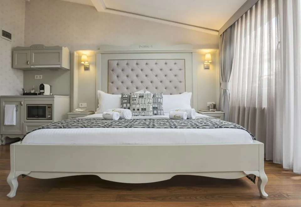 Louis Appartements Galata