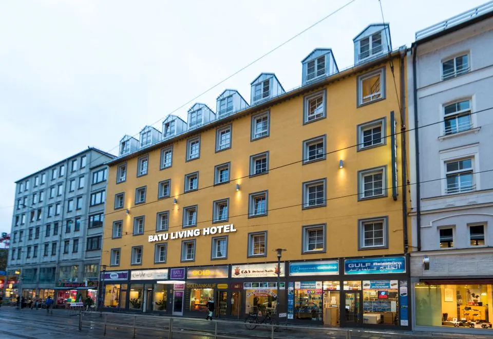 Batu Apart Hotel