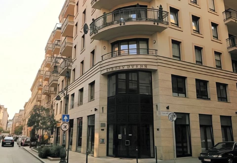 King Apartments