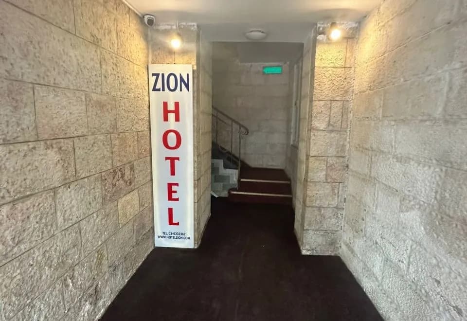 Zion Hotel