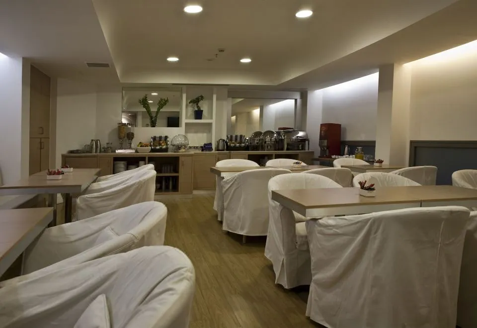 Chic Hotel