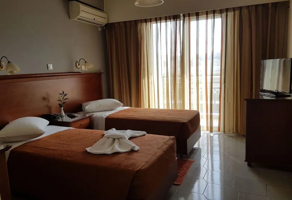 Apollo Hotel