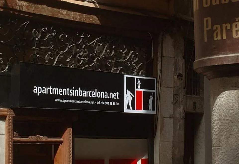 Ainb Picasso-Corders Apartments