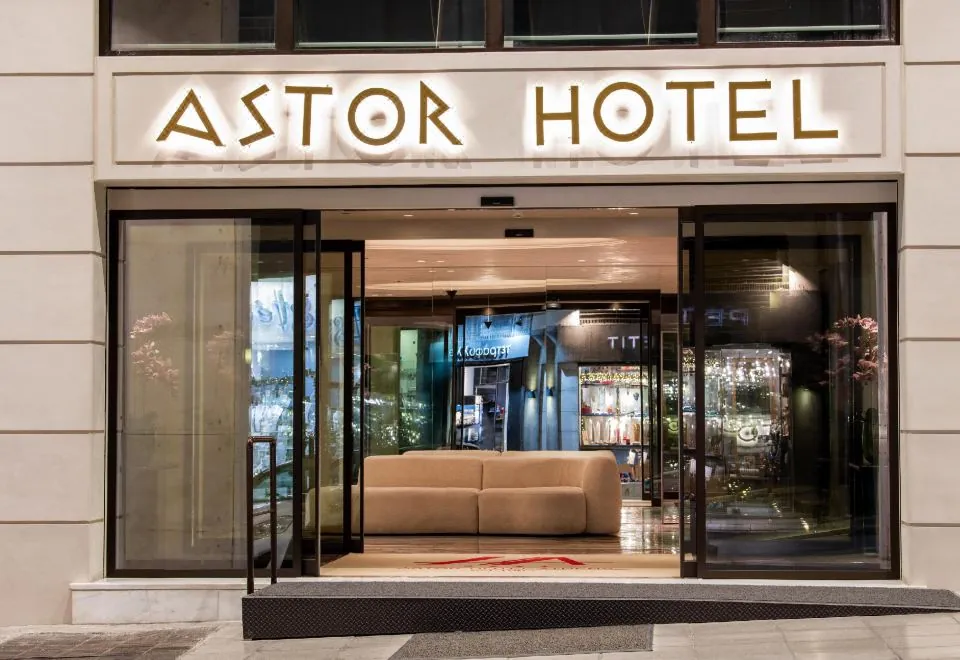 Astor Hotel