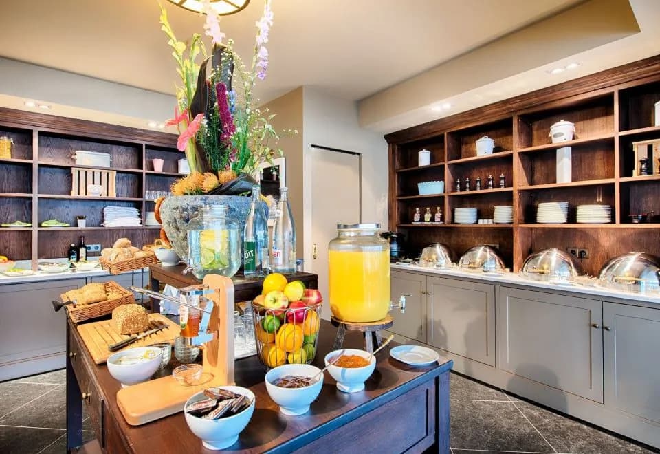 Mondrian Suites Berlin am Checkpoint Charlie
