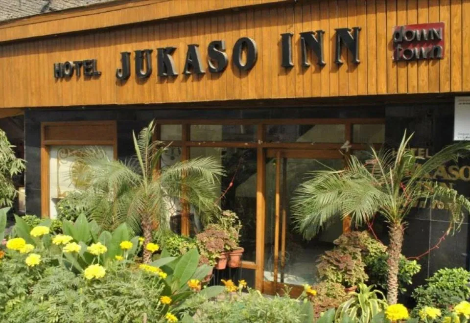 Hotel Jukaso Inn down Town