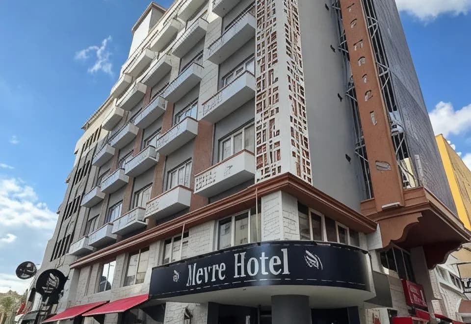 Mevre Hotel