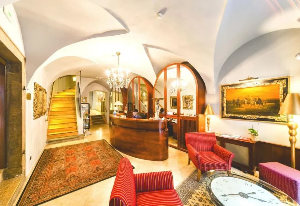 The Golden Wheel Hotel