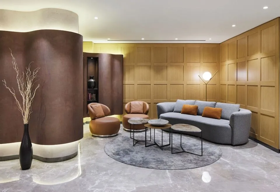 Lamartine Hotel