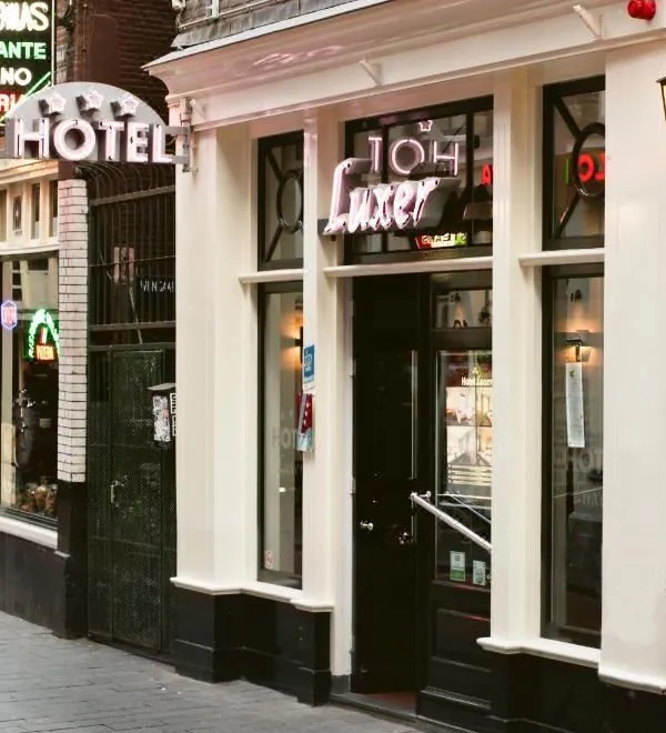 Hotel Luxer