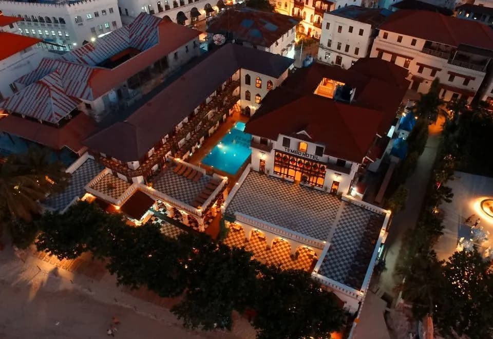 Tembo House Hotel