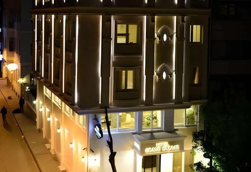 Grand Bazaar Hotel