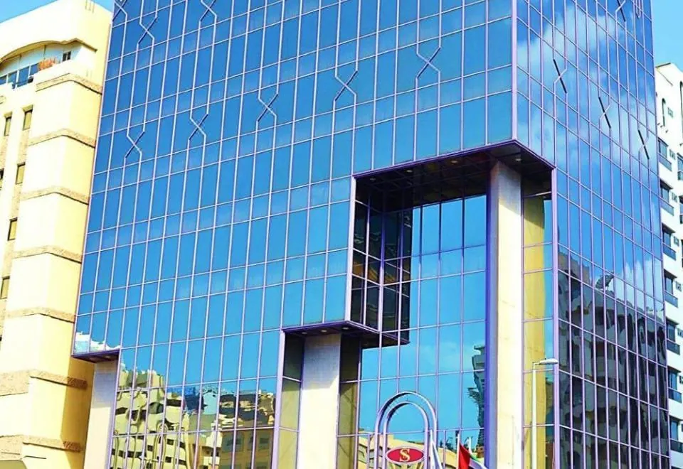 Strand Hotel