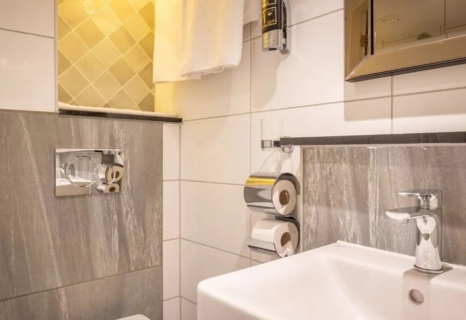 Hotel Monopole