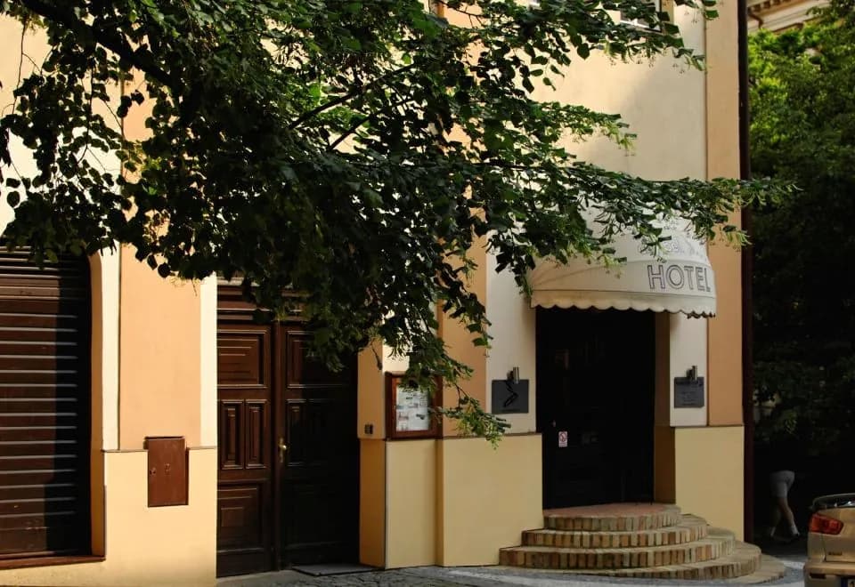Hotel City Bell