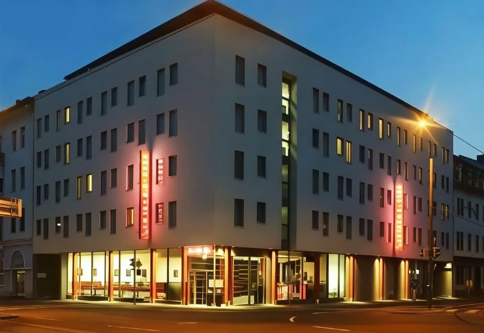 PLAZA INN Amedia Wien