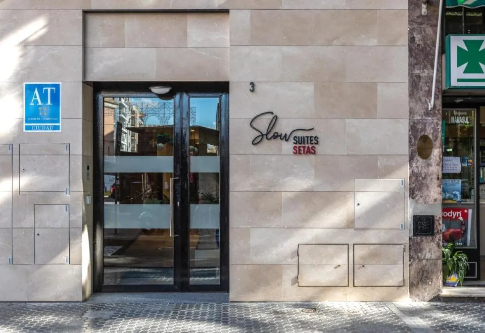 Slow Suites Setas