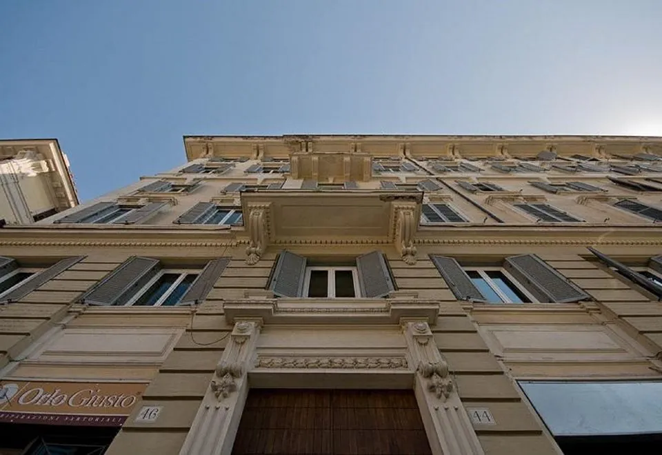 MF Hotel