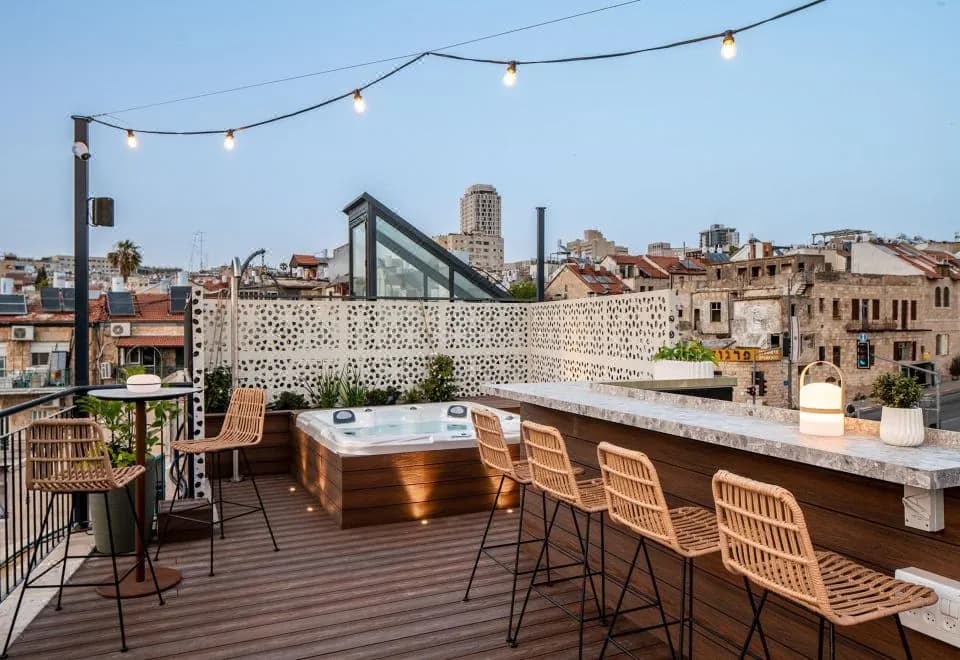 Albi Hotel