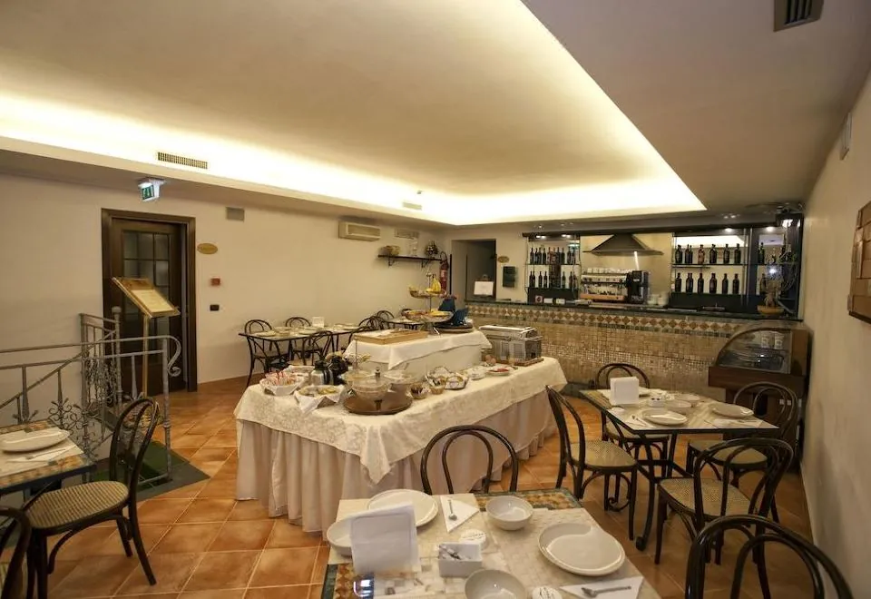 Hotel Neapolis
