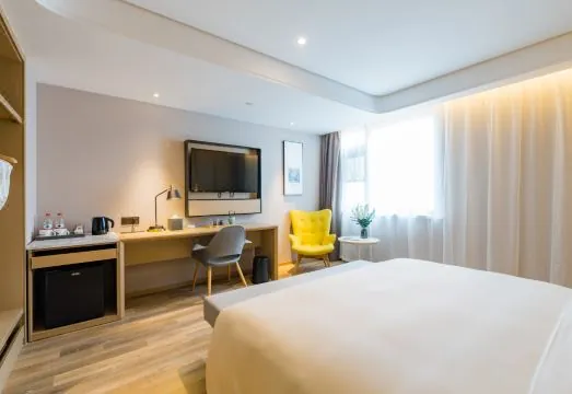 Atour S Hotel Shanghai Oriental Pearl Tower