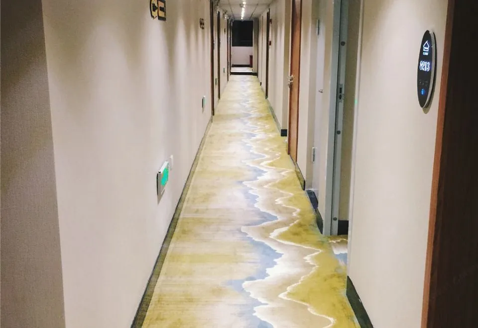 Z Hotel (Shanghai Xintiandi Hongfangzi)