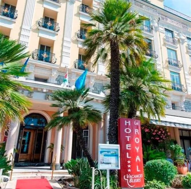 Hôtel le Royal Promenade des Anglais