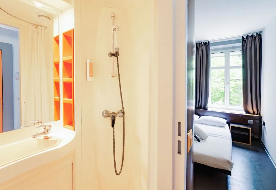 EasyHotel Zürich