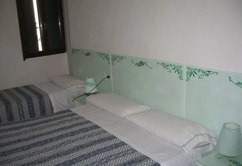 Hotel Adua