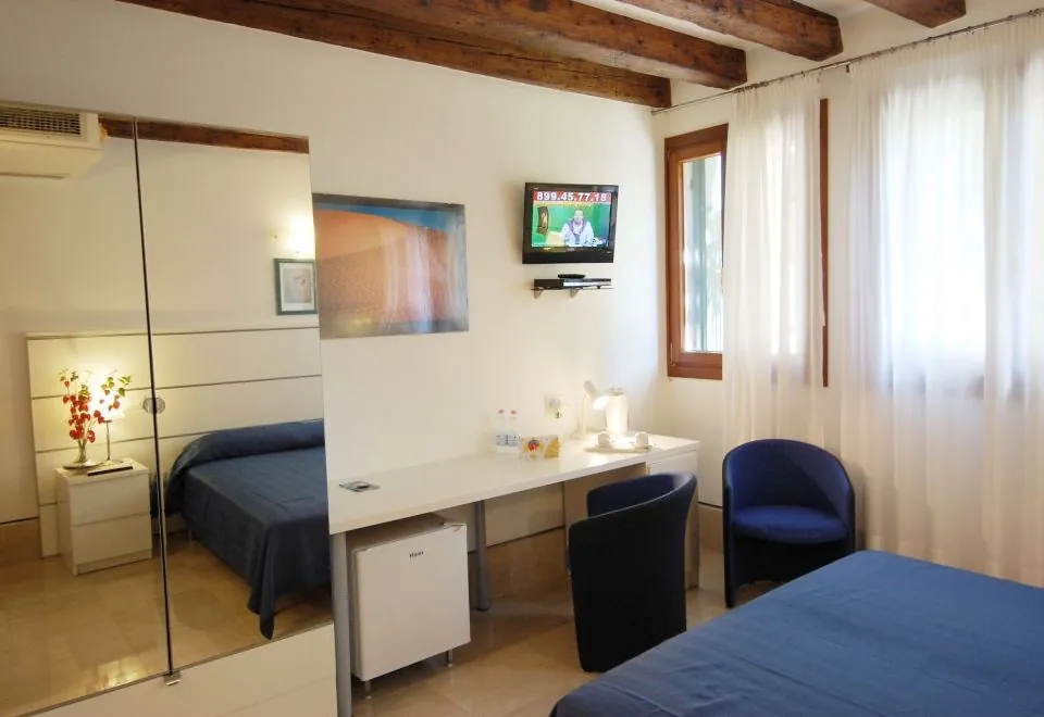 Santa Margherita Guest House