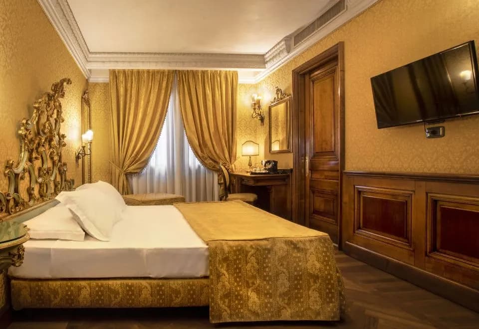 Palazzina Veneziana