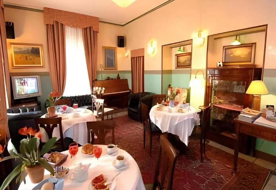 Hotel Bagliori