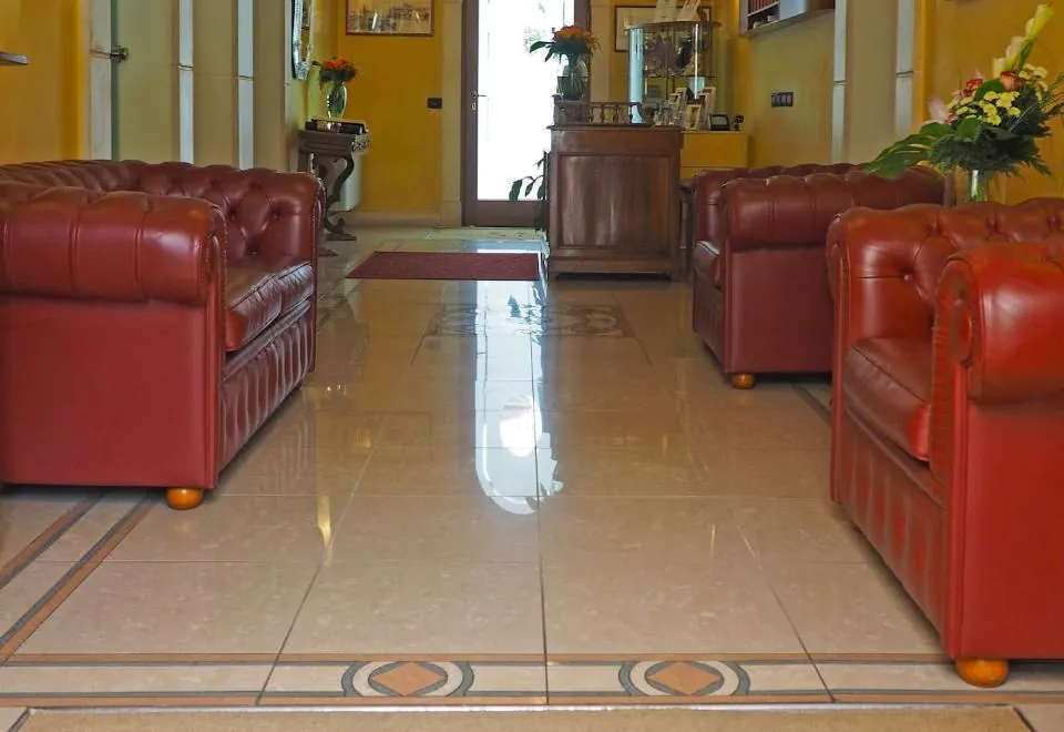 Hotel Cris