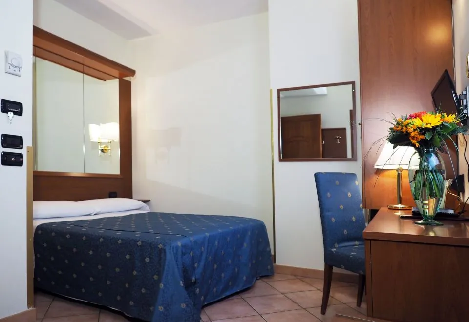 Hotel Cris