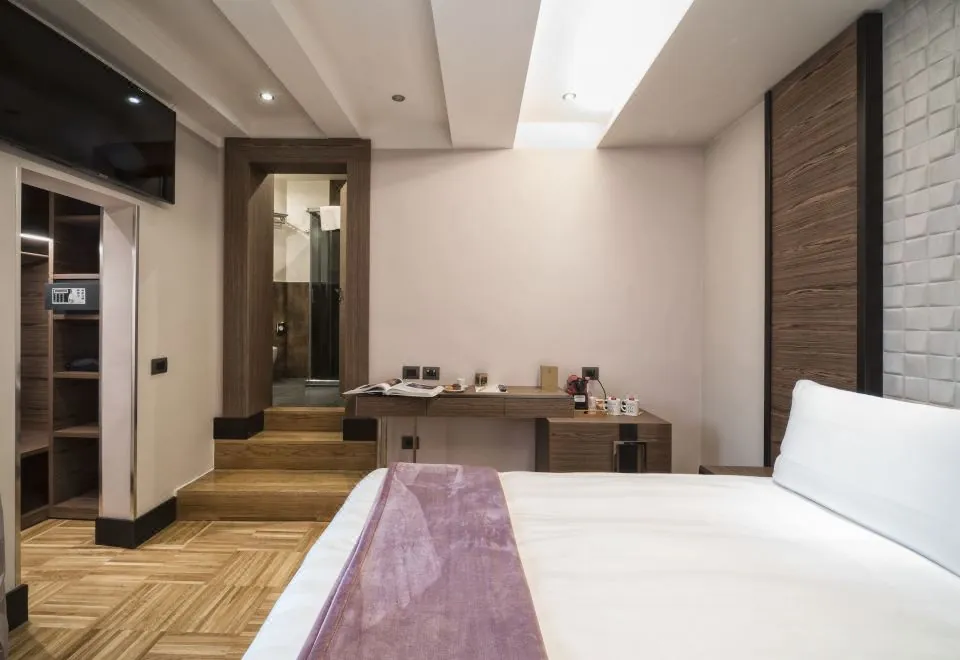 Solo Experience Hotel