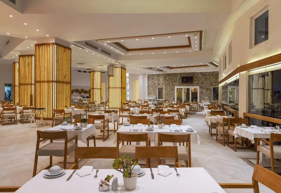 Saint John Hotel Villas & Spa