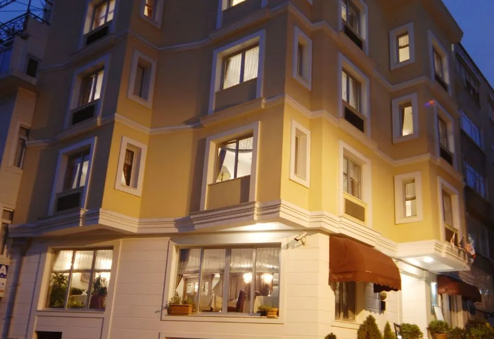 Hotel Daphne