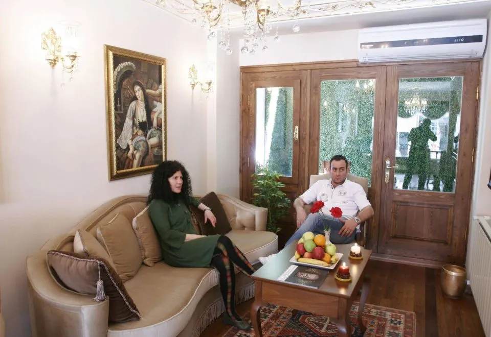 Old City Luxx Boutique Hotel