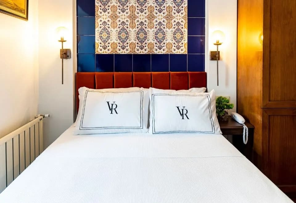 Old City Luxx Boutique Hotel