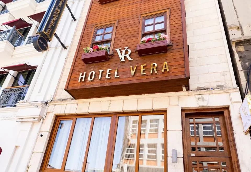 Old City Luxx Boutique Hotel