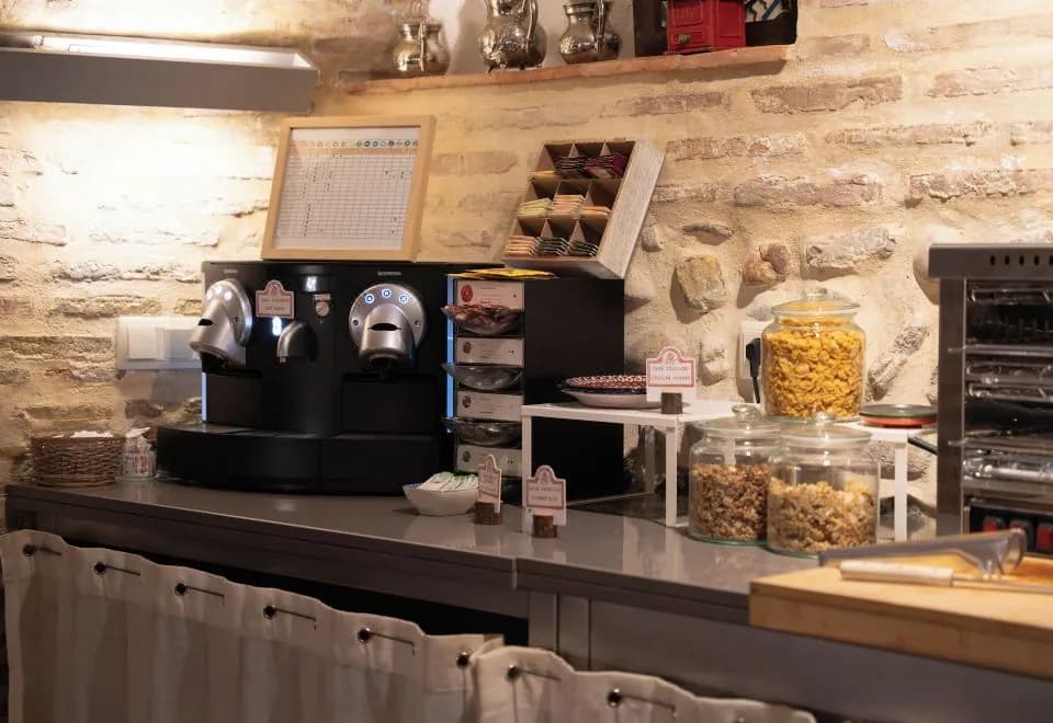 Gar Anat Hotel Boutique