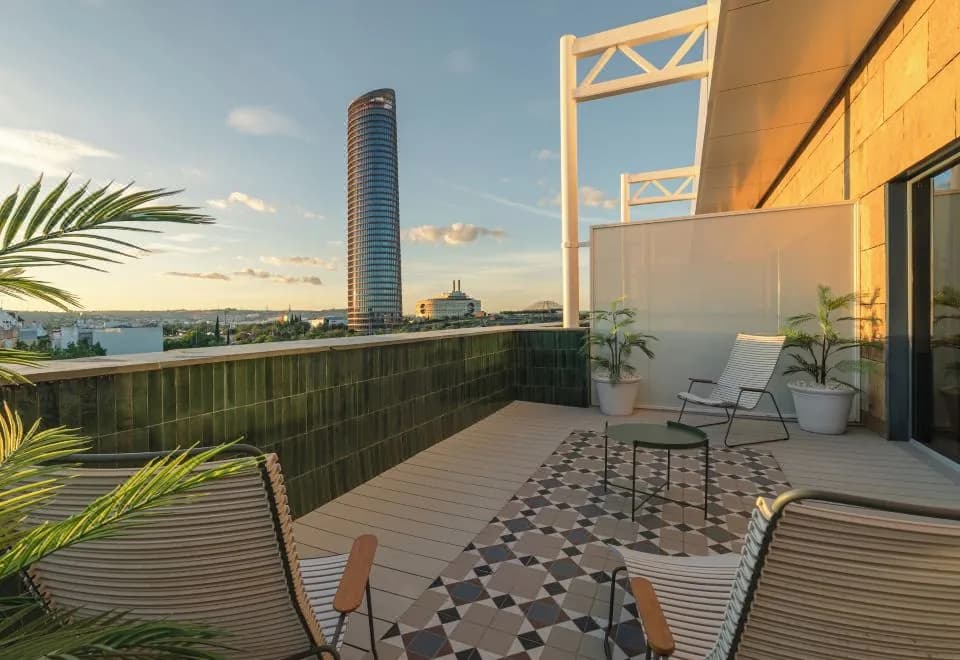 Ribera de Triana Hotel