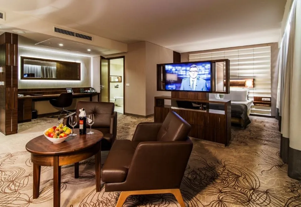 Airport Hotel Okęcie