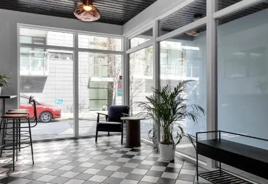 The Swan House – R?TUR Apartment Hotel