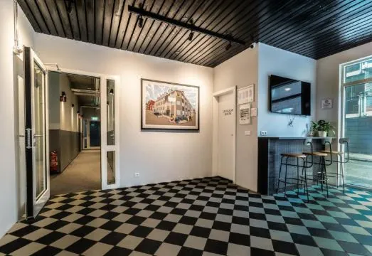 The Swan House – R?TUR Apartment Hotel