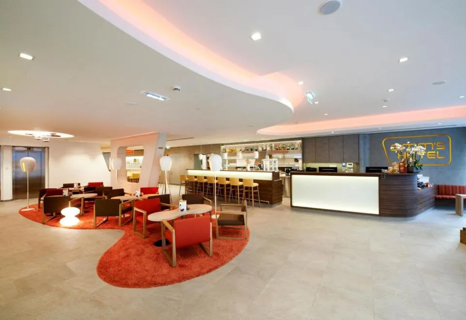 Simm＇s Hotel