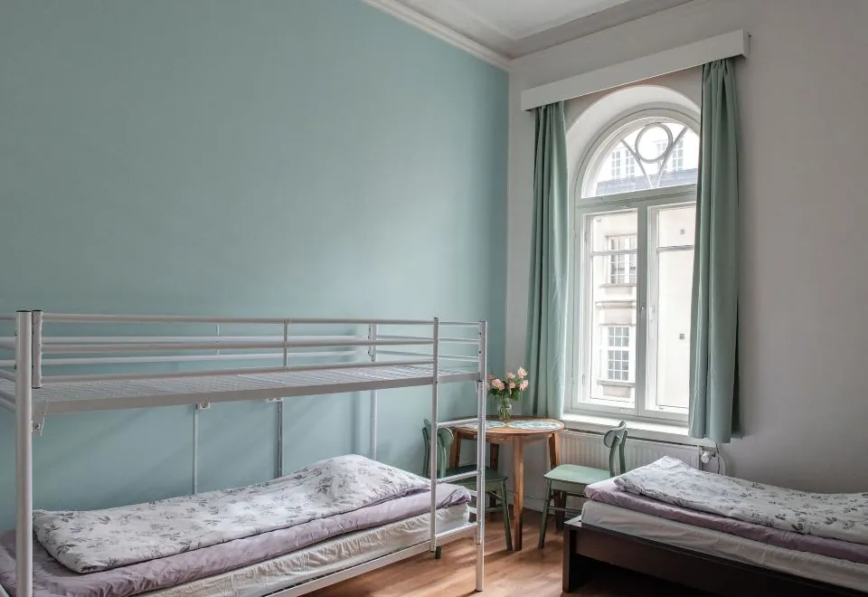 Hostel Diana Park