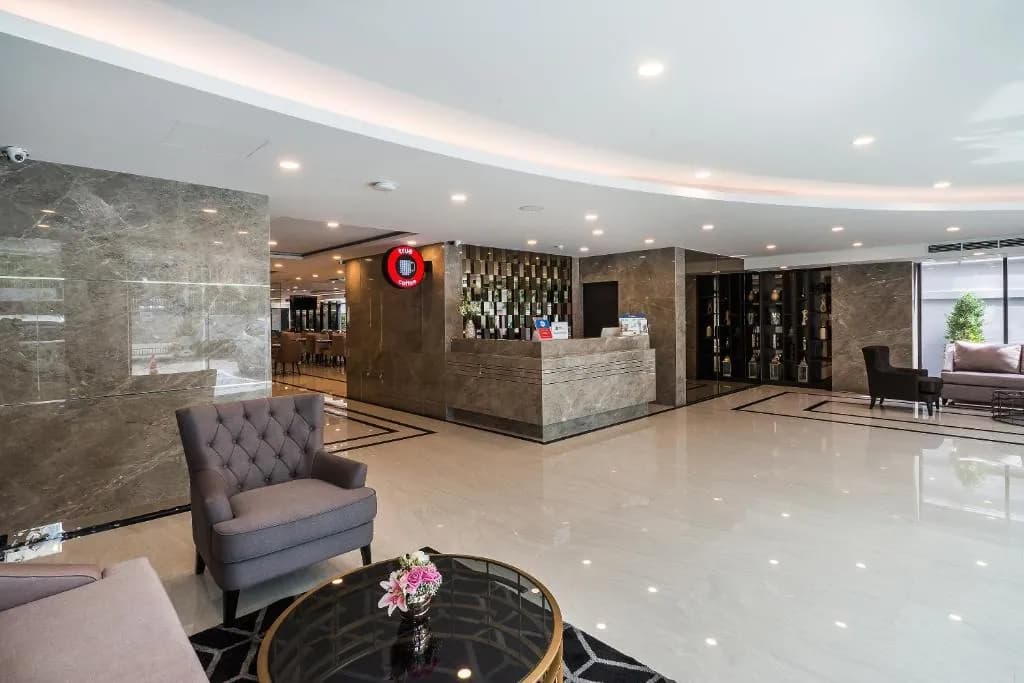 SureStay Plus Hotel by Best Western Sukhumvit 2