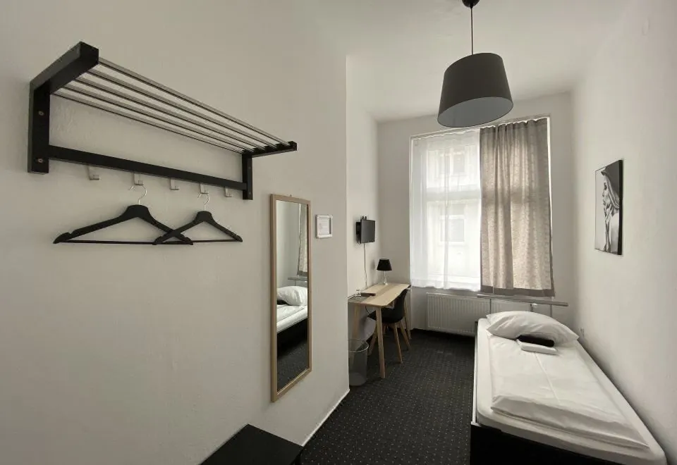 Hotel AVAlex